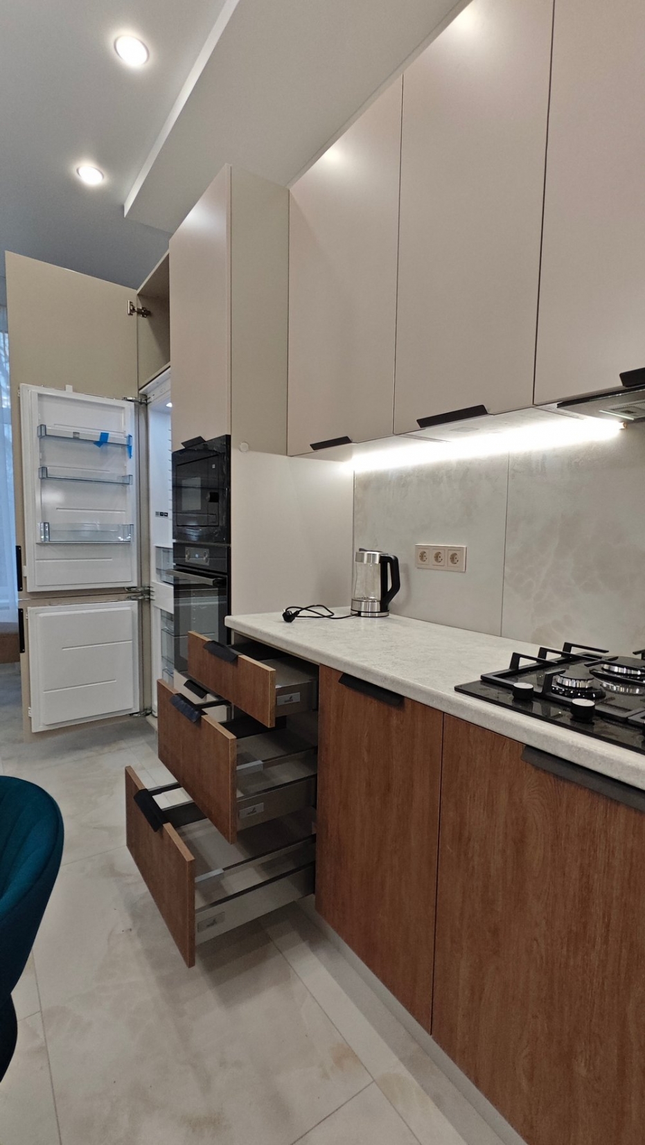 КУХНЯ по адресу ул.Танкиста Серебрякова д.14-1 кв.12